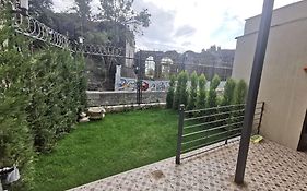 Efzen Hotel